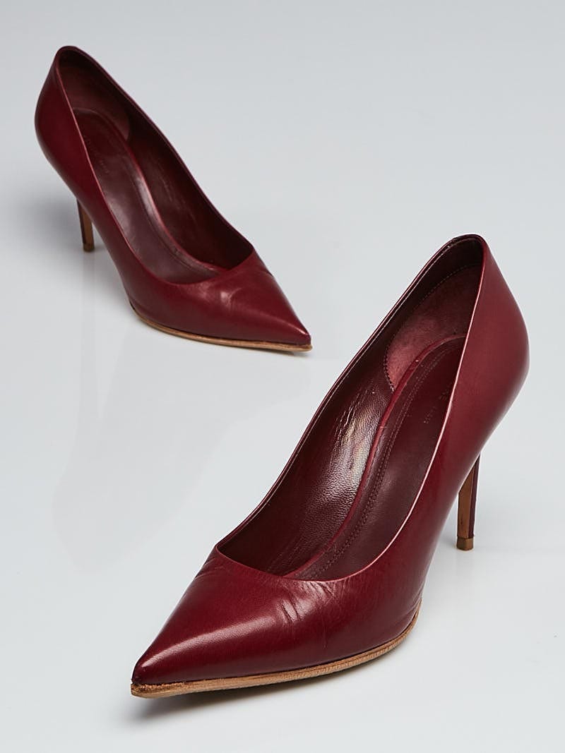 Burgundy leather outlet pumps