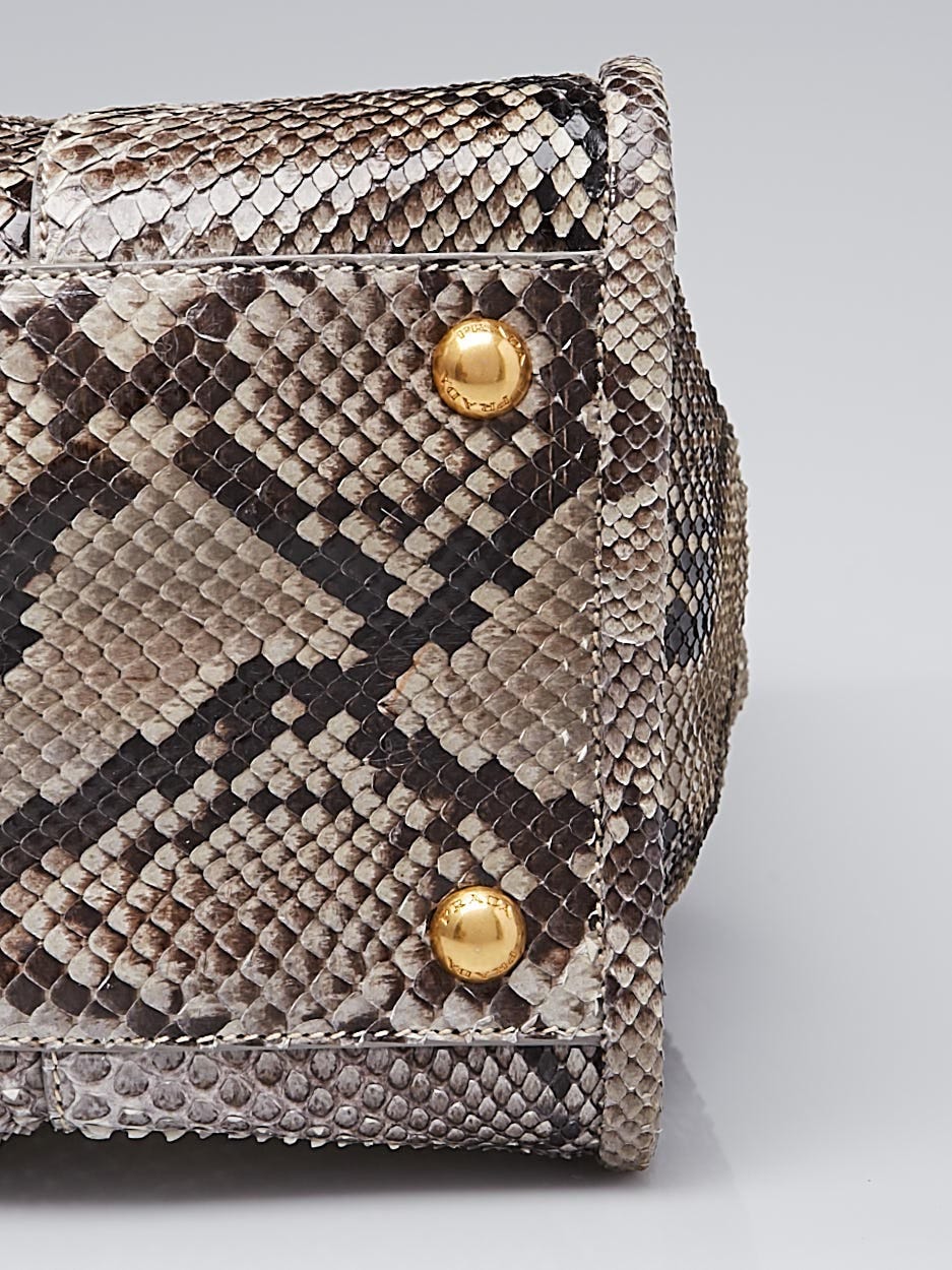 【最終値下げ】PRADA スネークスキン ハンドバッグ Prada Beige Snakeskin Madras Satchel Bag | Yoogi's Closet