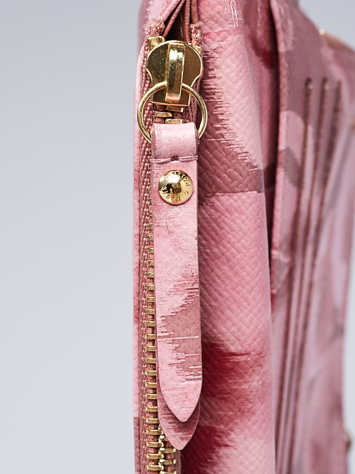 Louis Vuitton Limited Edition Rose Velours Monogram Ikat Insolite