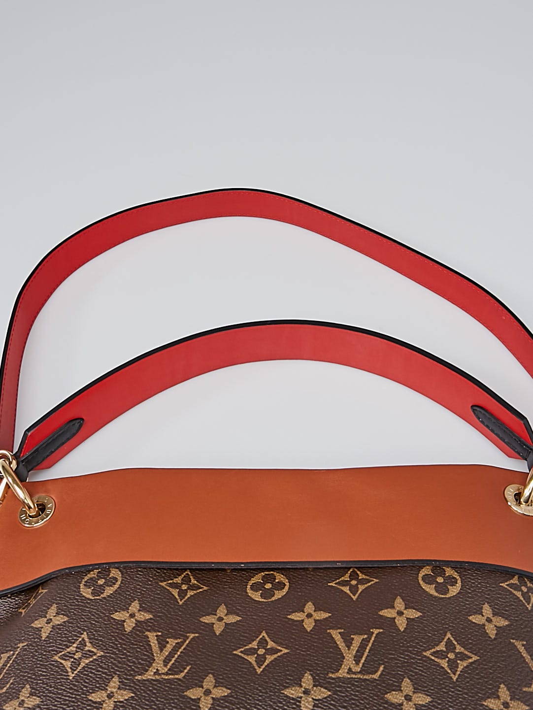 Gorgeous Authentic Louis Vuitton Tuileries Besace Carmel Red Hobo Tote Bag
