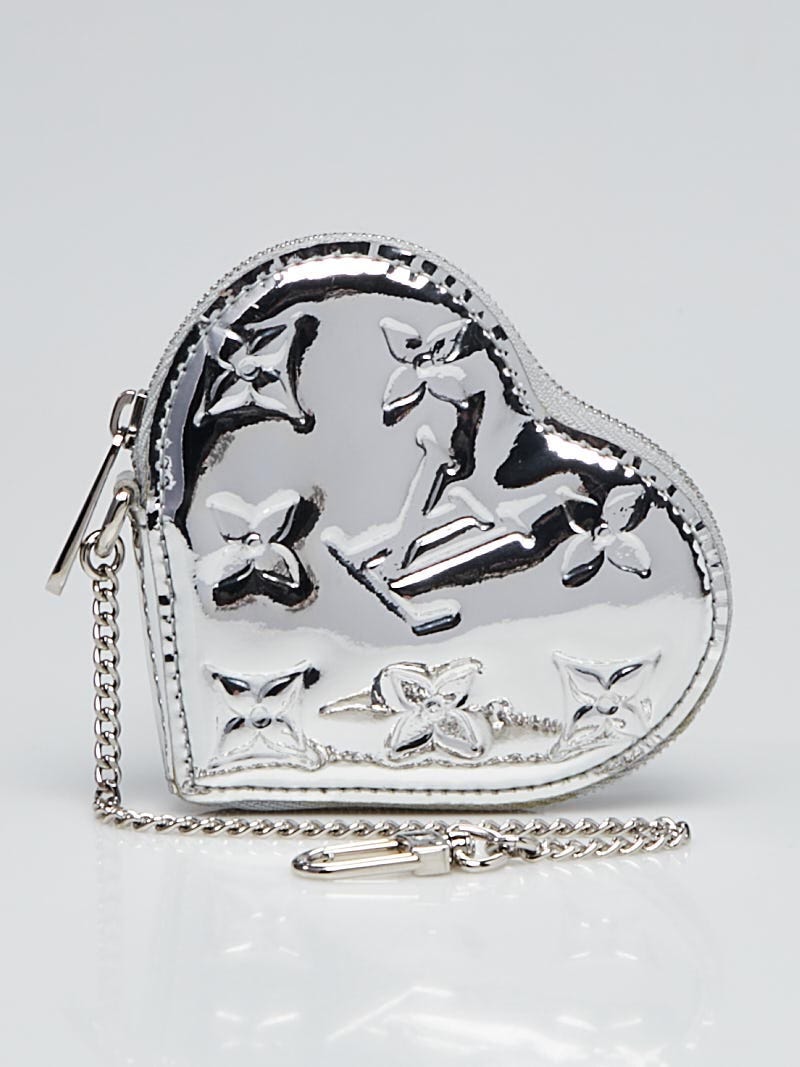Louis Vuitton Silver Monogram Miroir Porte Monnaie Heart Coin
