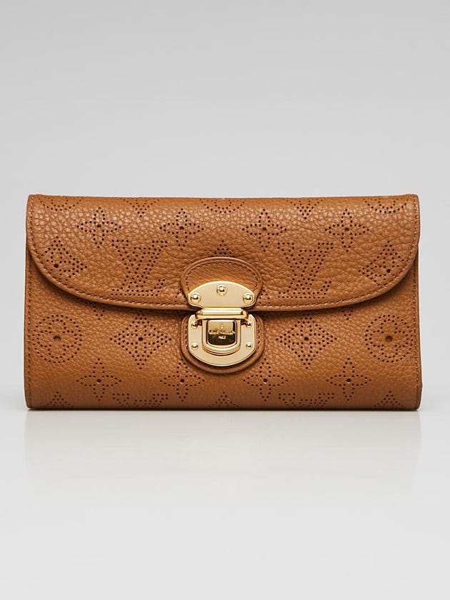 Louis Vuitton Caramel Monogram Mahina Leather Amelia Wallet