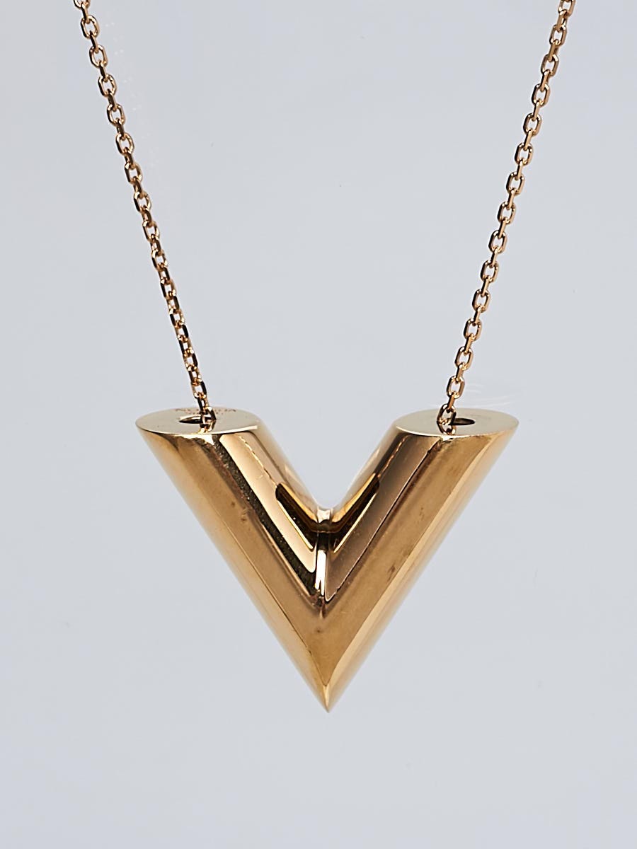 Louis Vuitton Goldtone Metal Essential 