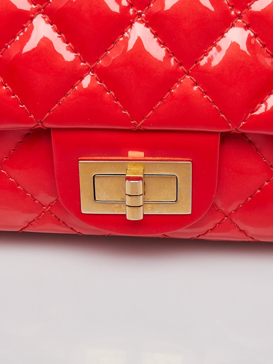 Chanel Pink 2.55 Reissue Quilted Patent Leather East/West Clutch Bag -  Yoogi's Closet