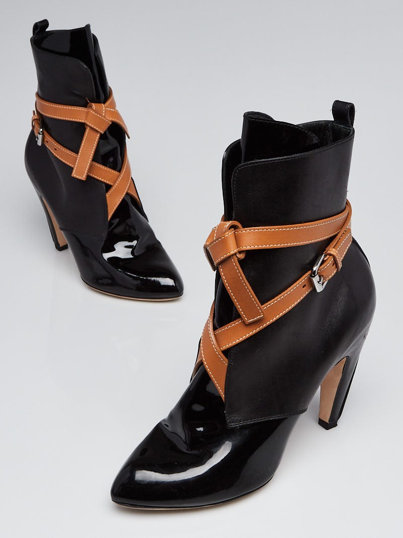 Louis Vuitton Black Leather Wrap Ankle Boots Size 8/38.5 - Yoogi's Closet