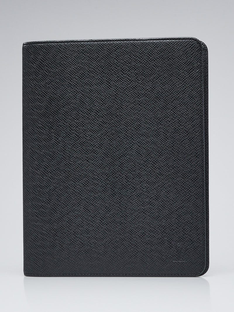 Louis Vuitton agenda cover in black taiga leather