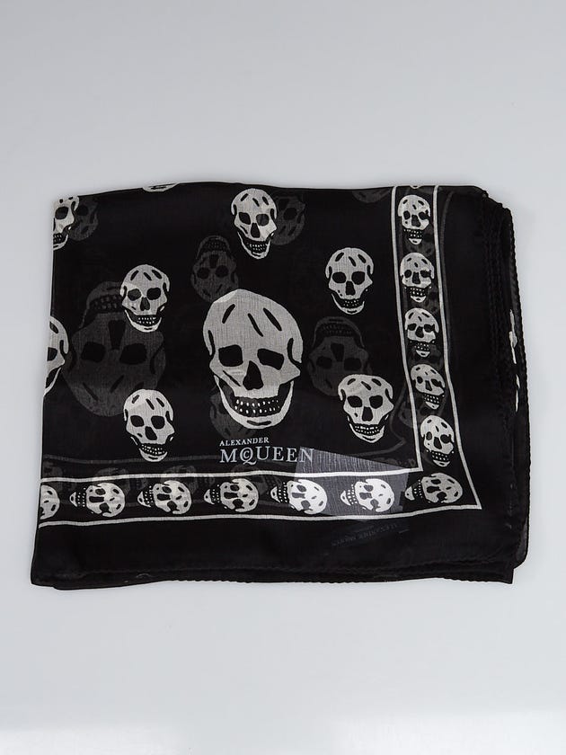 Alexander McQueen Black/Ivory Silk Chiffon Classic Skull Scarf
