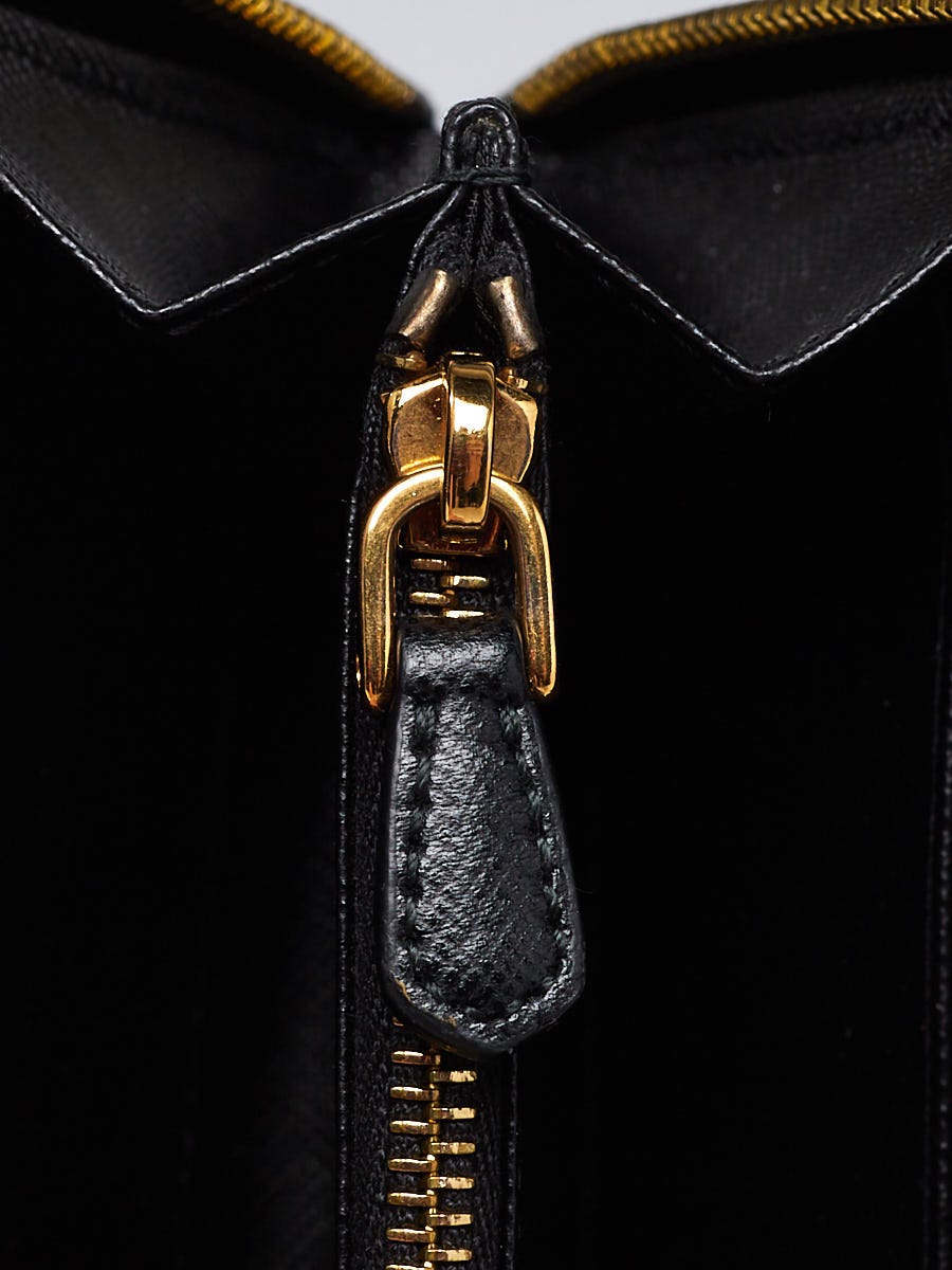 Prada Black Quilted Saffiano Metal Leather Zip Wallet 1M0506