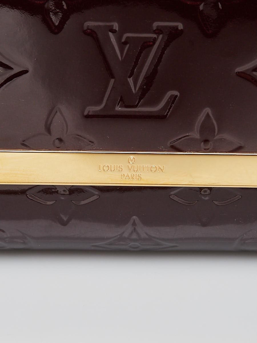 Louis Vuitton Amarante Monogram Vernis Ana Clutch Bag at 1stDibs
