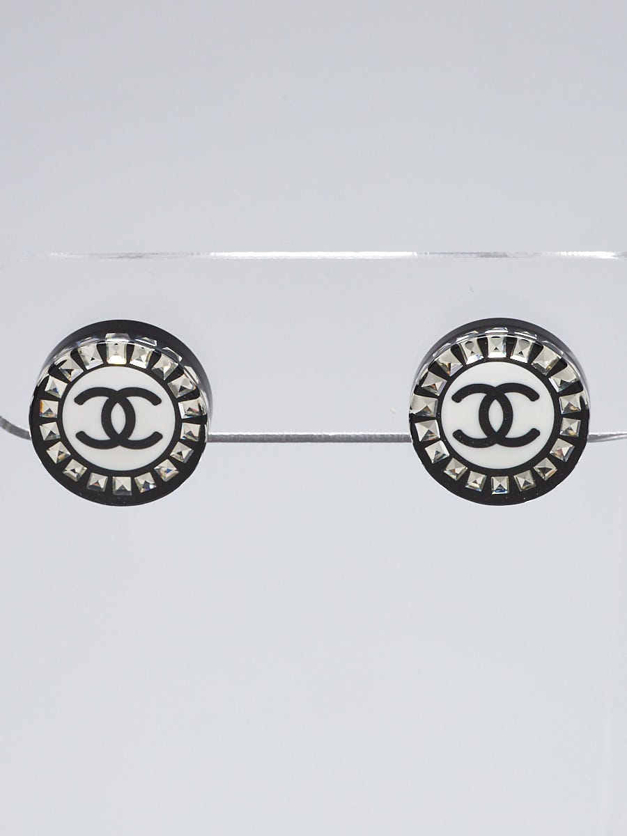 Chanel Black/White Resin CC and Crystal Round Stud Earrings - Yoogi's Closet
