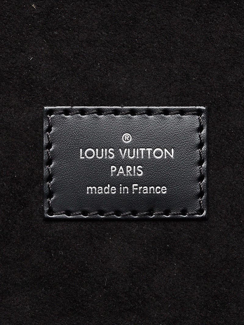 Louis Vuitton Black Taiga Leather Atoll Travel Case Wallet - Yoogi's Closet
