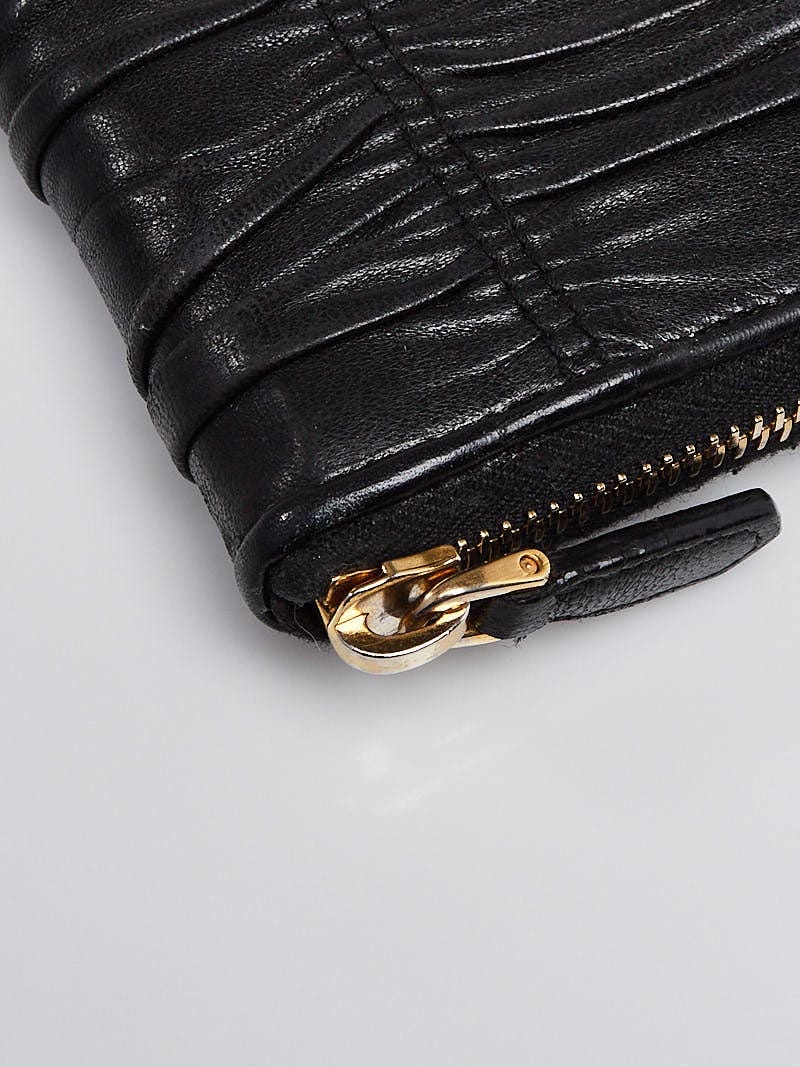Prada Black Gaufre Nappa Leather Zip Wallet 1M0506 | Yoogi's Closet