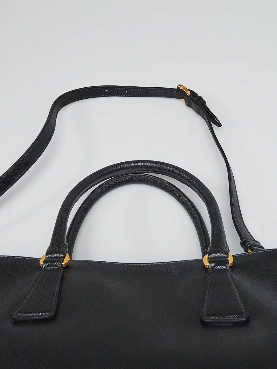 Prada Beige Saffiano Leather Double Zip Small Tote Bag BN1801 - Yoogi's  Closet