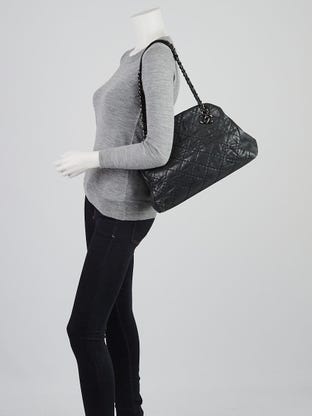 Chanel Small Black Quilted Caviar Wavy Hobo Bag