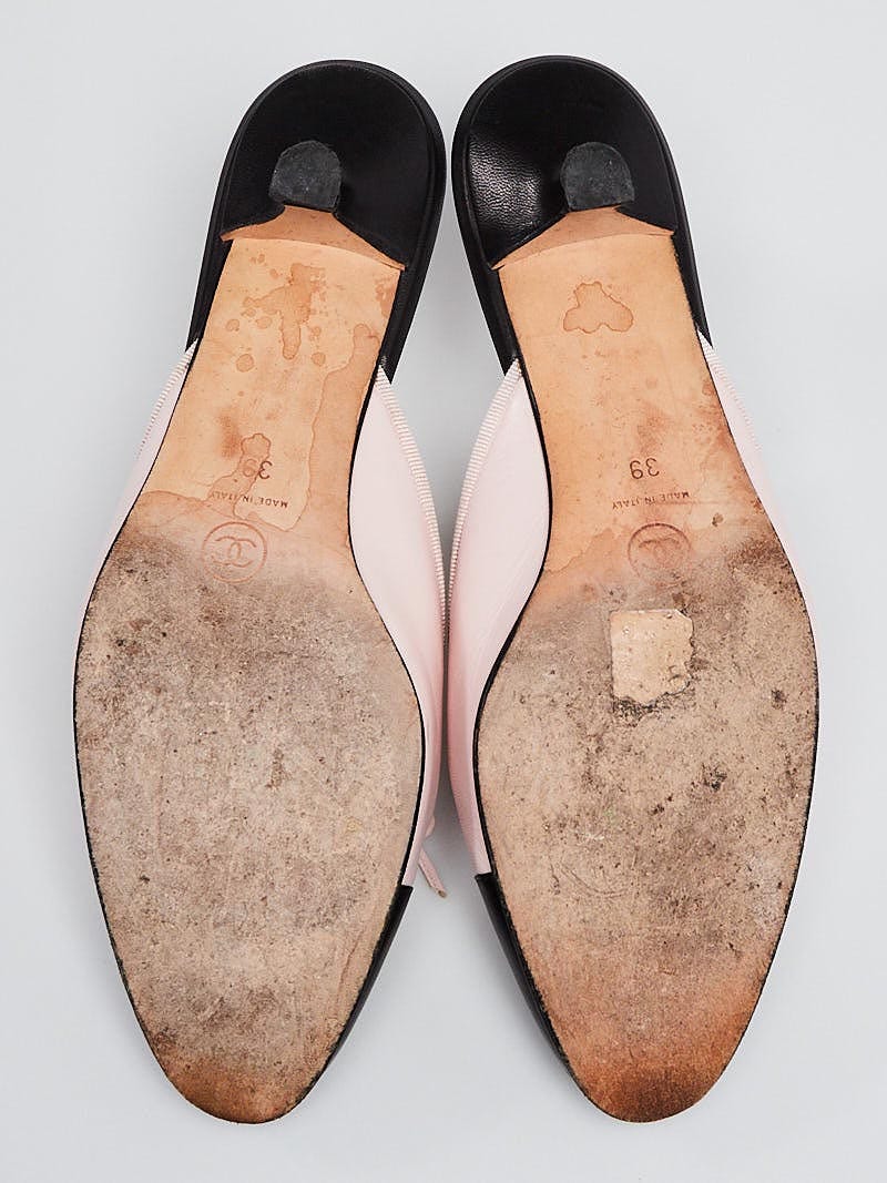 Chanel Light Pink/Black Leather CC Cap Toe Kitten Heel Mules Size