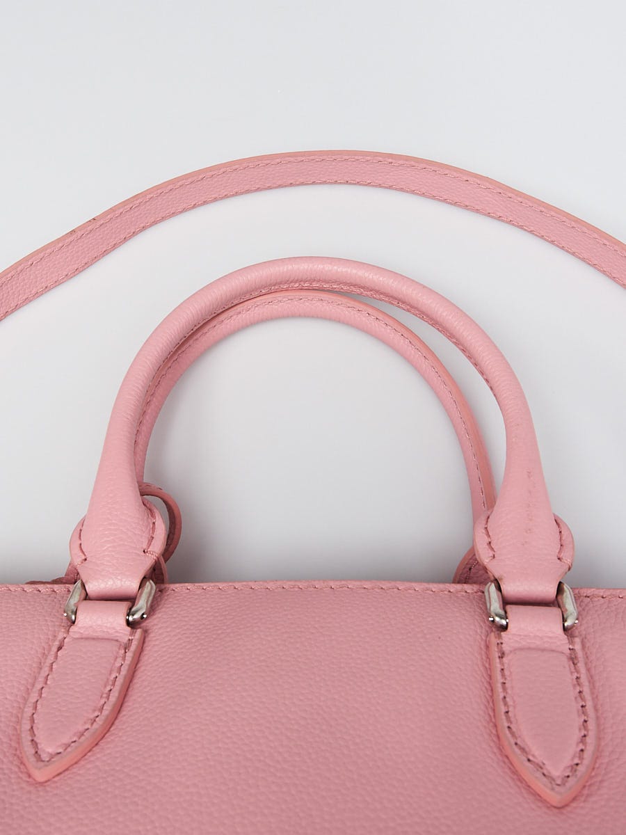 Alexander McQueen Pink Pebbled Leather Small Skull Padlock