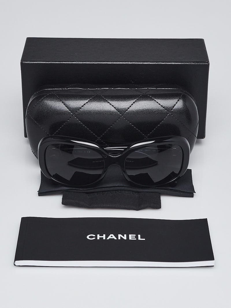 Chanel Black Frame Bow Sunglasses-5170 | Yoogi display picture 1