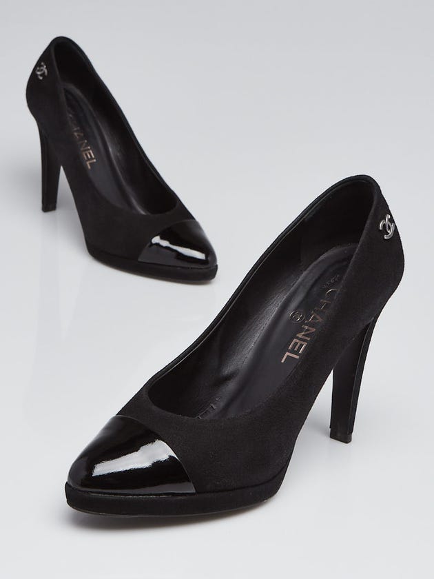 Chanel Black Suede and Leather Pointed Cap-Toe CC Pumps Size 8/38.5
