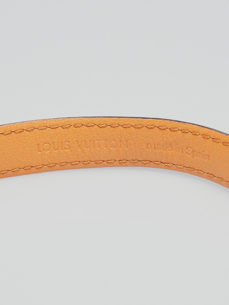 LOUIS VUITTON Essential V Bracelet Brown Monogram Canvas. Size 17