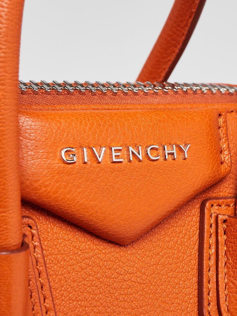 Givenchy Antigona Tote Sugar Goatskin Mini Magenta in Leather with  Silver-Tone - US