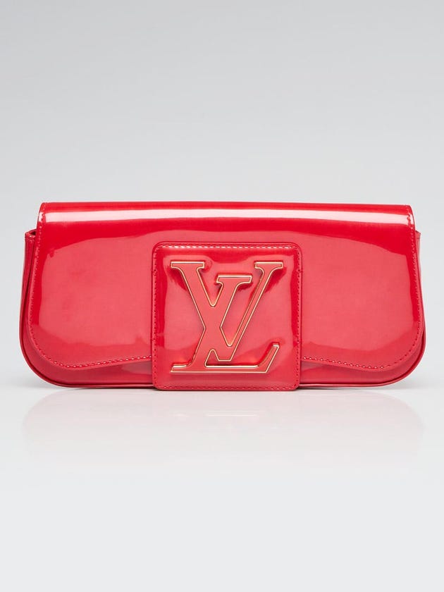 Louis Vuitton Rouge Grenadine Vernis Leather Pochette SoBe Clutch Bag