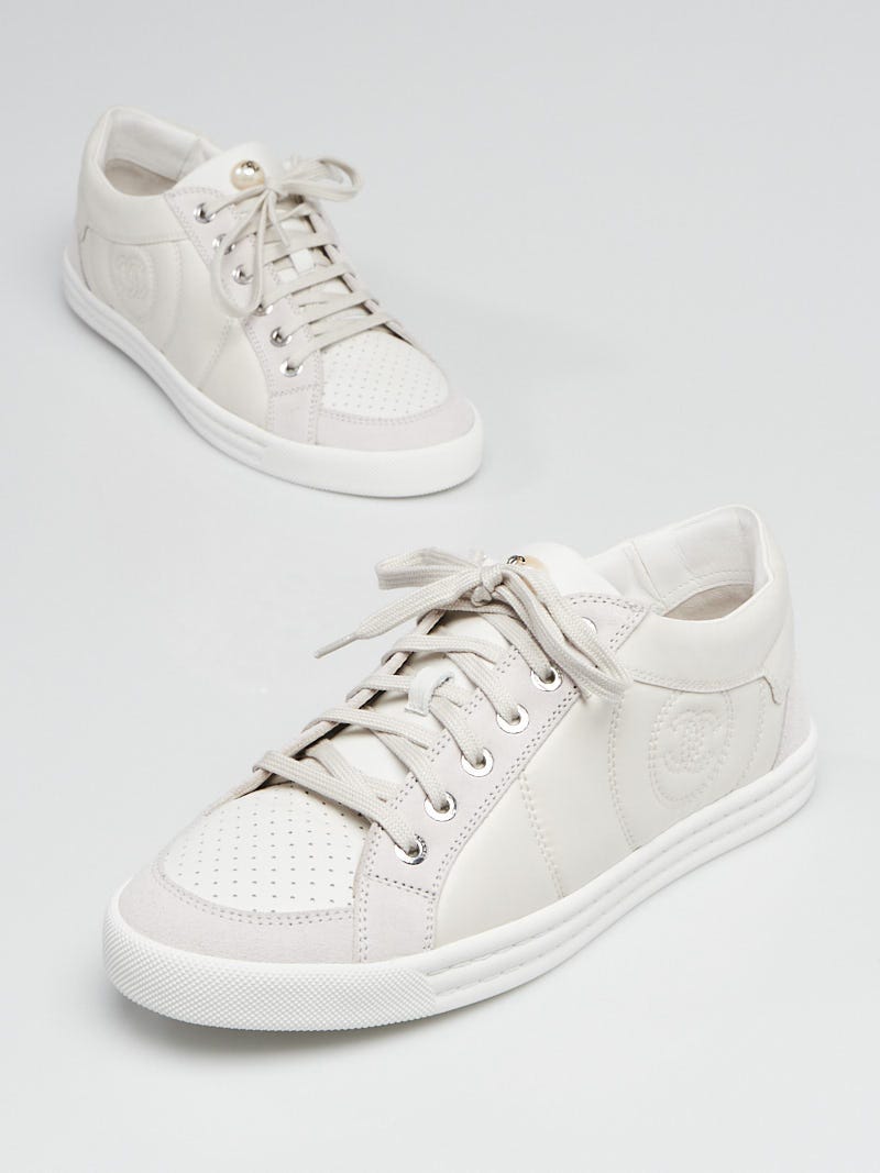 White/Silver Leather and Rubber CC Low Top Sneakers – THE MODAOLOGY