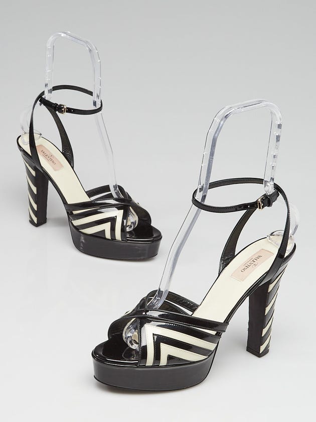 Valentino Black/White Chevron Patent Leather Open-Toe Platform Sandals Size 10/40.5