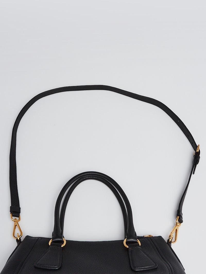 Prada Black Vitello Phenix Leather Hobo Bag 1BC032 | Yoogi's Closet
