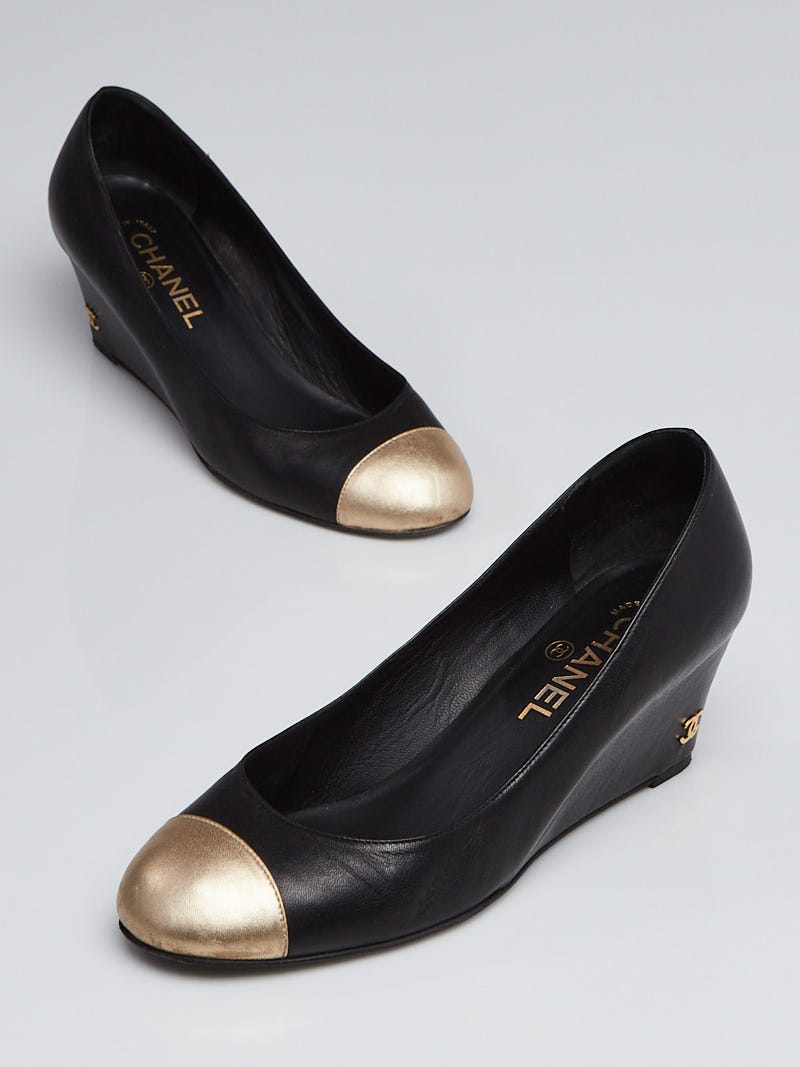 Chanel Black/Gold Leather Cap Toe Wedges Size 8/38.5 - Yoogi's Closet