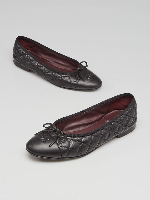 Chanel Black Quilted Leather CC Ballet Flats Size 9/39.5