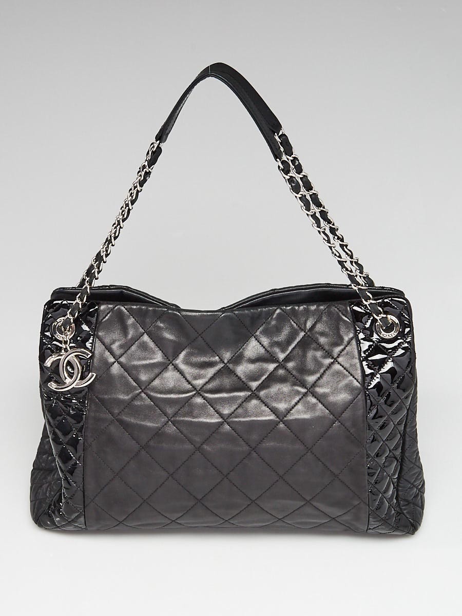 Chanel Black Quilted Lambskin and Patent Leather CC Charm Tote Bag -  Yoogi's Closet
