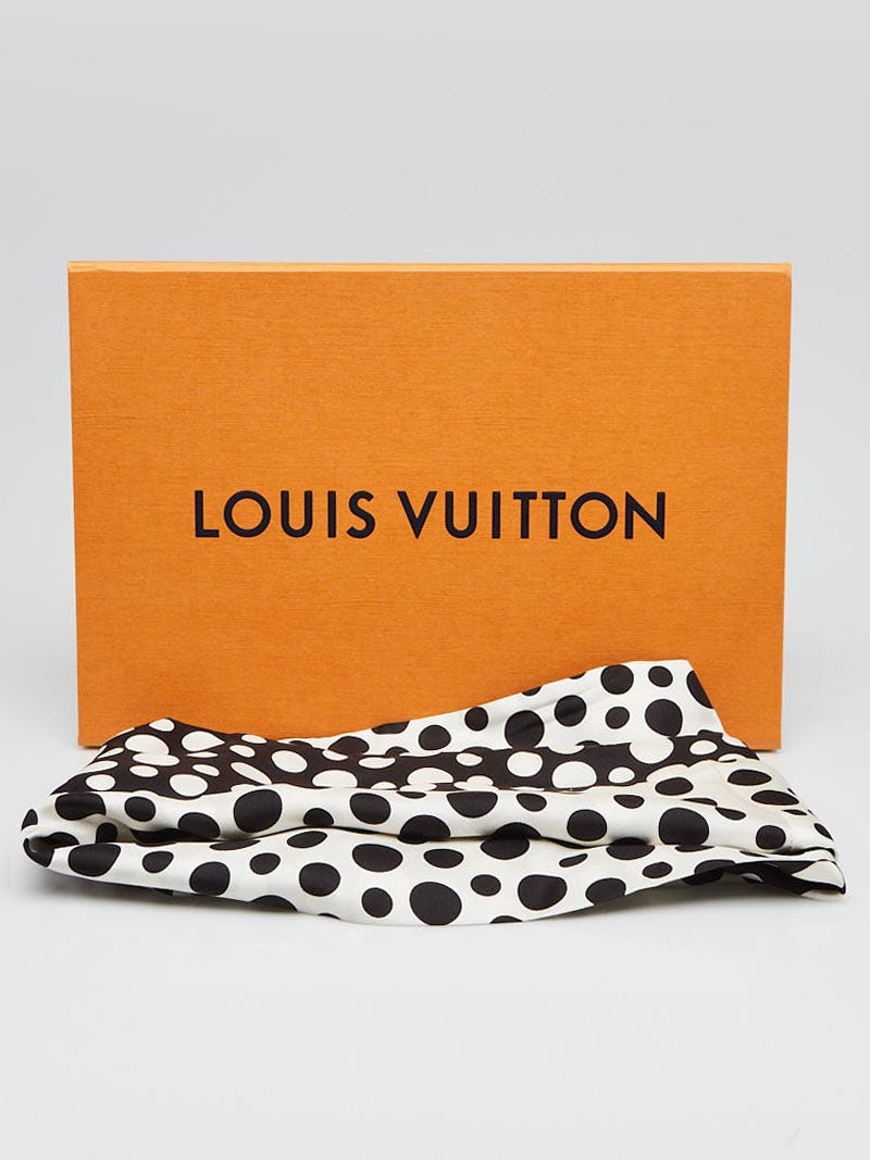 Louis Vuitton - Authenticated Scarf - Silk Black Polkadot for Women, Never Worn