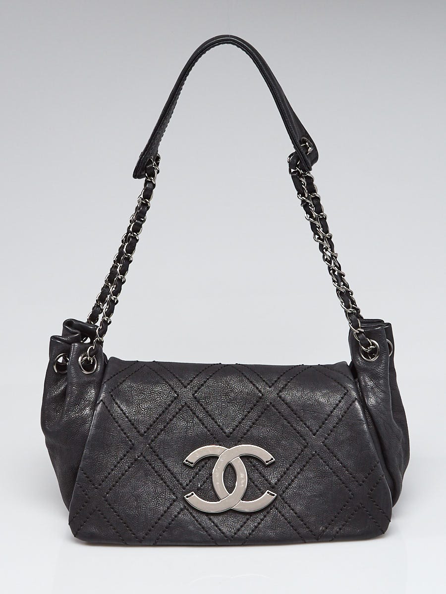 Chanel Black Diamond Stitch Leather Outdoor Ligne Accordion Flap Bag -  Yoogi's Closet