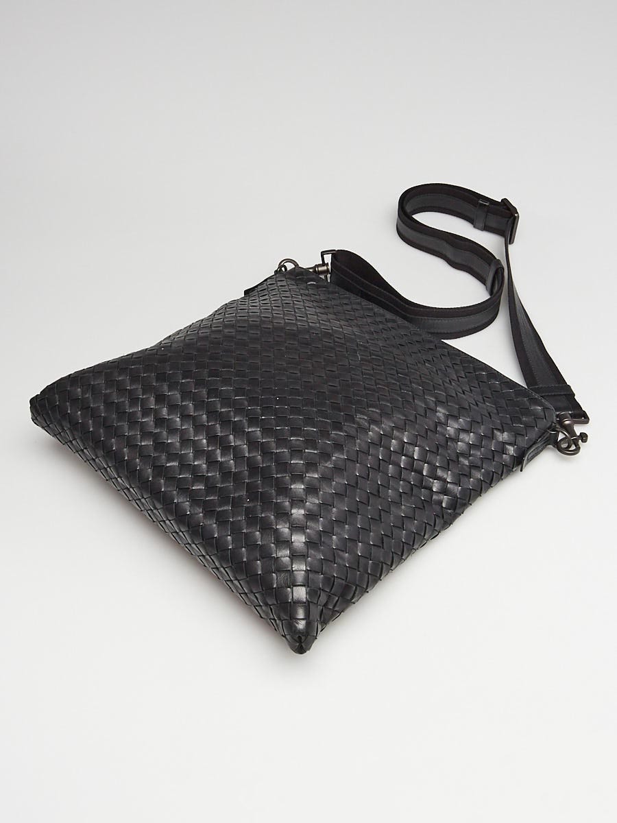 Bottega Veneta Black Intrecciato Leather Messenger Bag Bottega Veneta