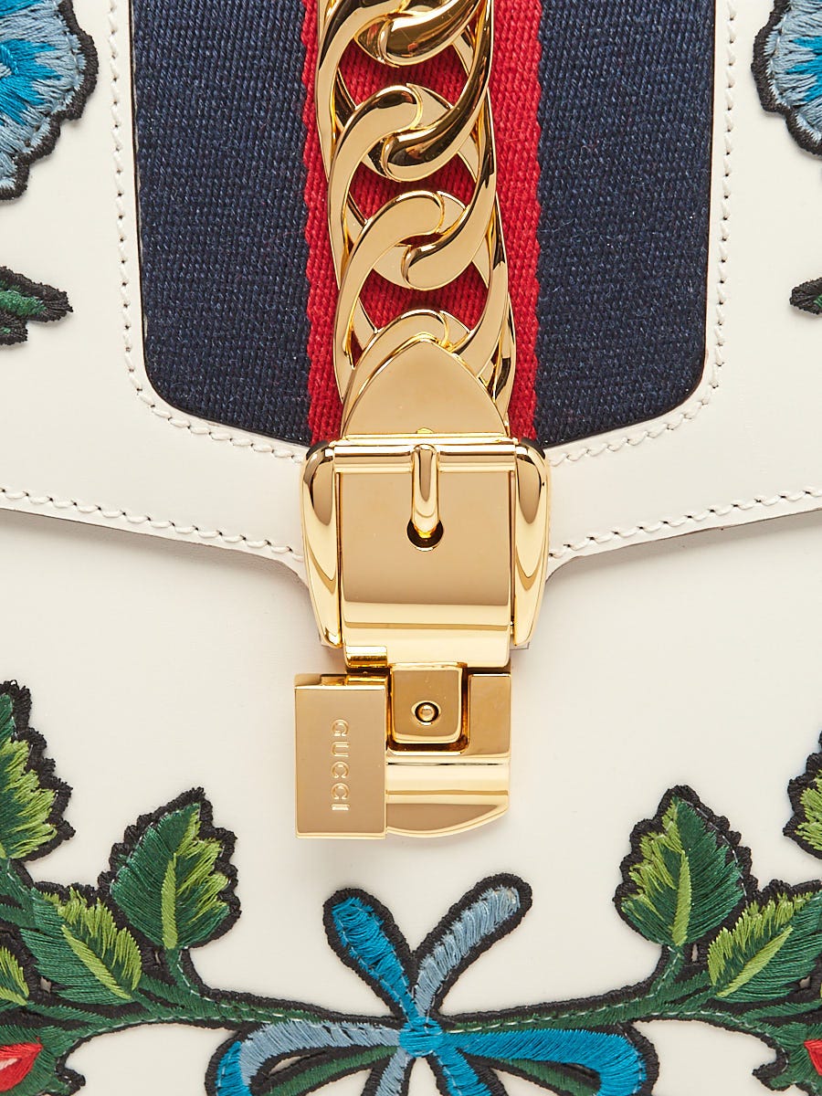Gucci white sylvie deals embroidered top handle price