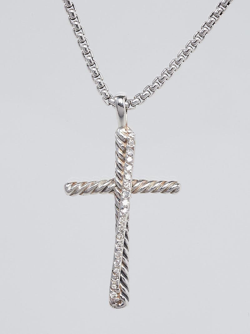 Initial Charm Necklace in 18K White Gold with Diamond A | David Yurman