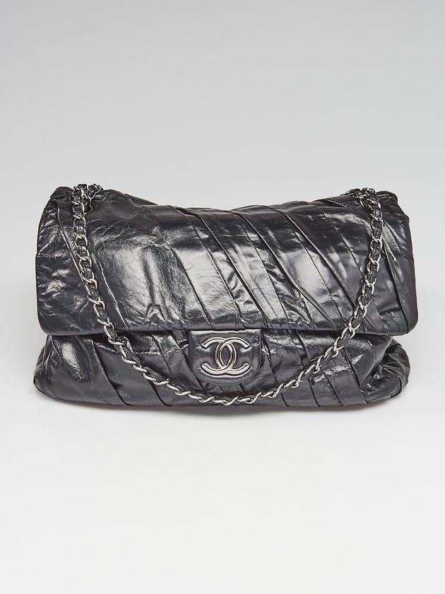 Chanel Black Glazed Calfskin Leather Twisted Jumbo XL Flap Bag