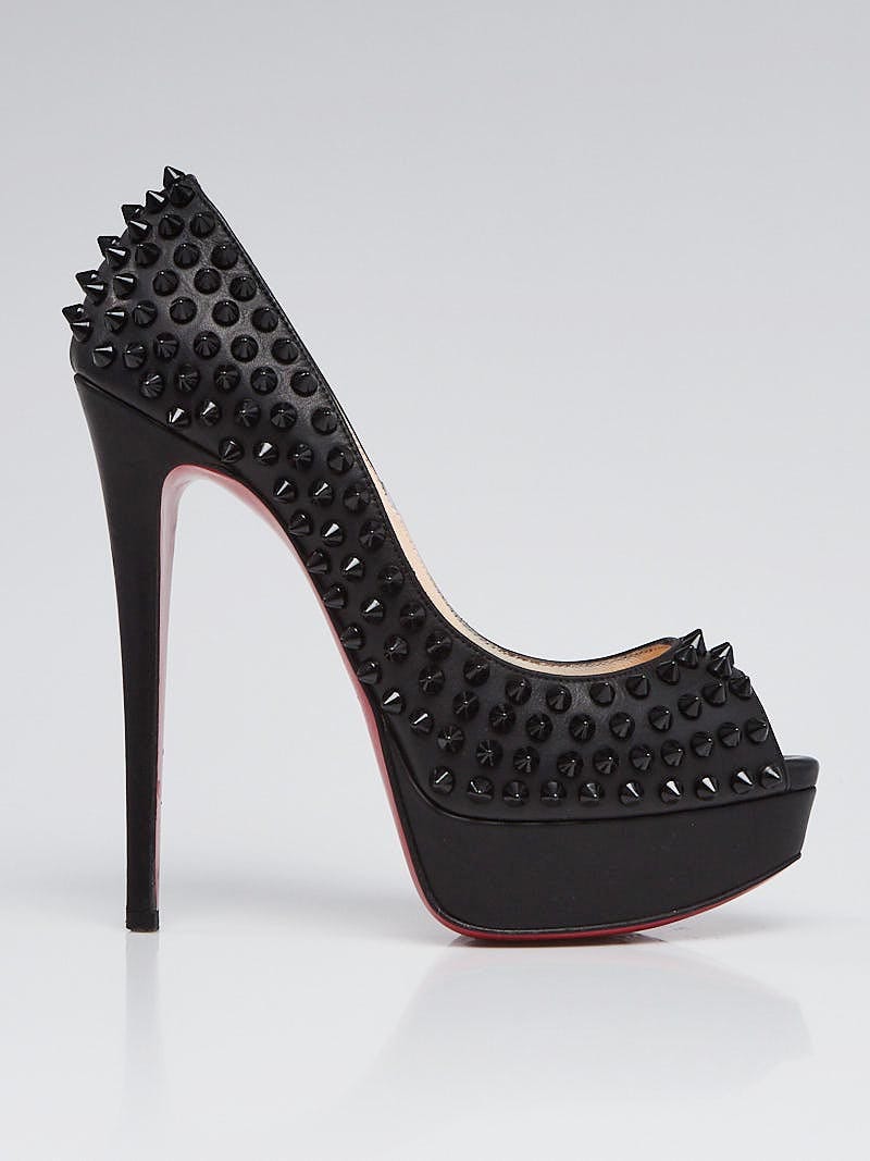 Lady peep spikes top