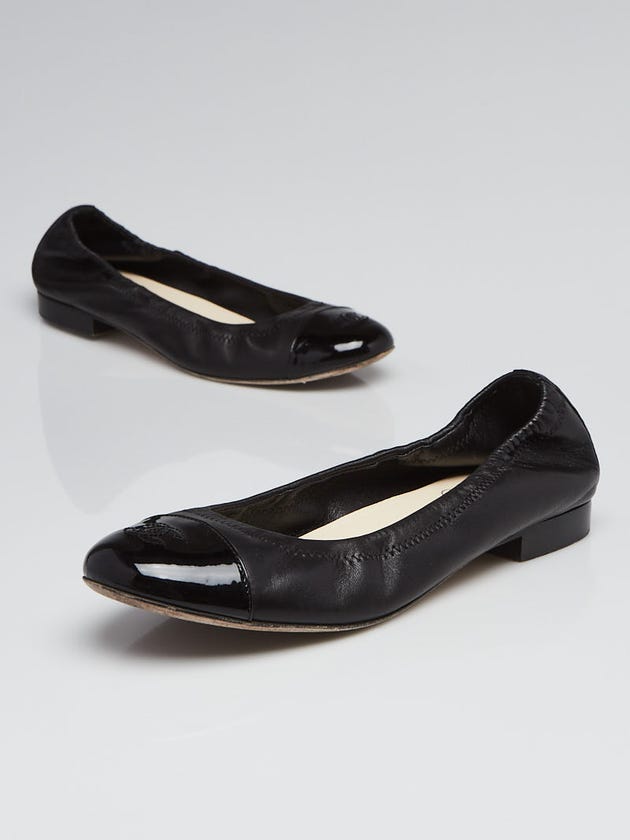 Chanel Black Lambskin Leather CC Cap Toe Ballet Flats Size 8/38.5