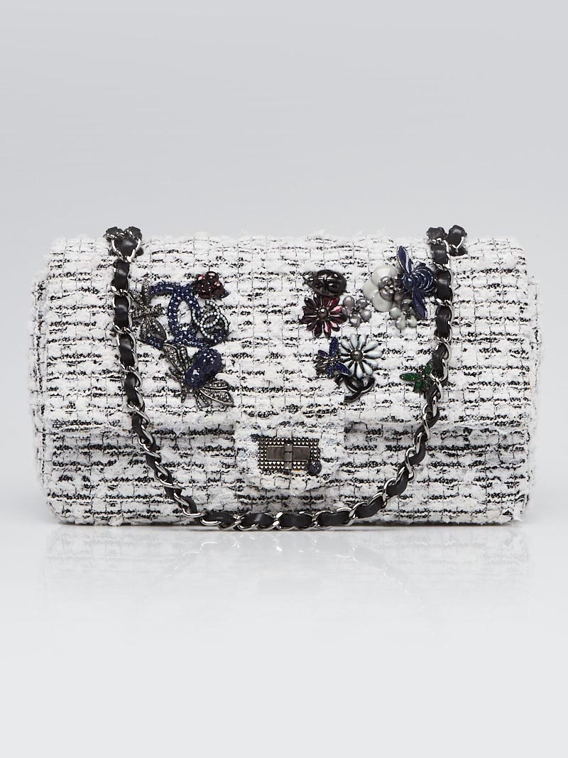 Chanel 2.55 Reissue White/Black Tweed Garden Charms Flap Bag - Yoogi's  Closet