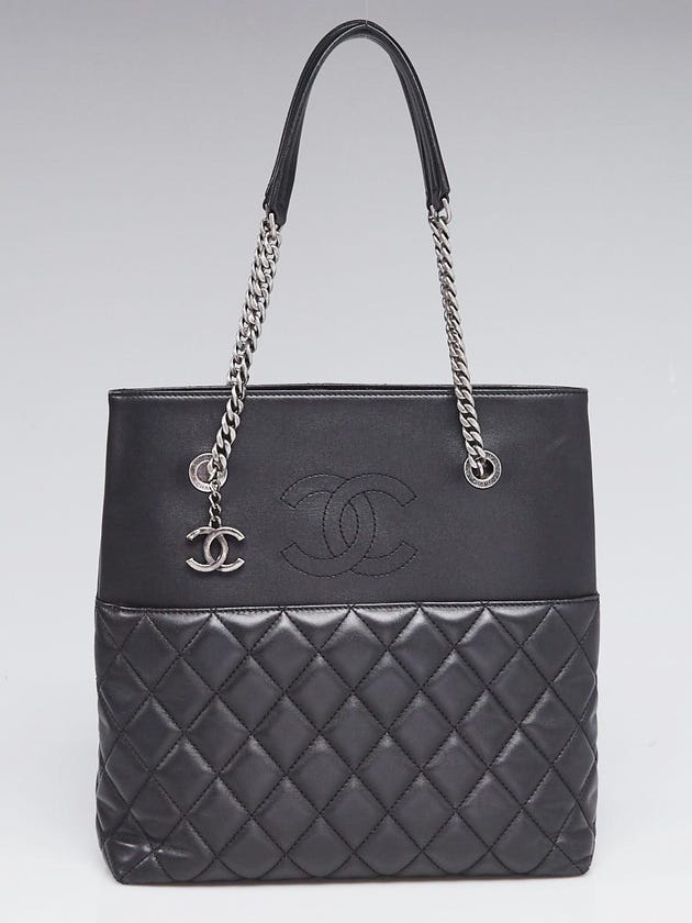 Chanel Bi-Color Black/Navy Blue Smooth Calfskin Quilted Leather CC Timeless Tote Bag