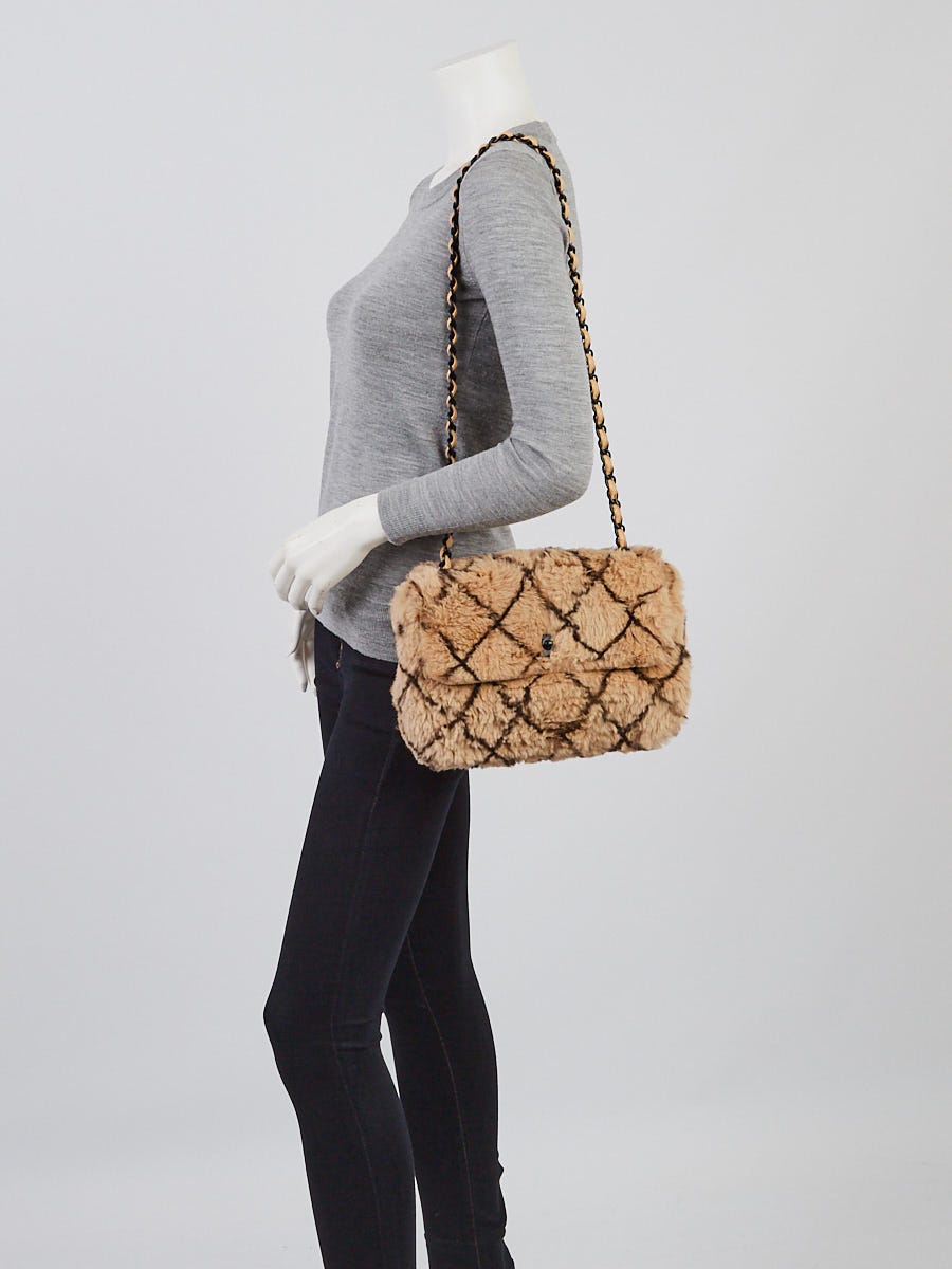 Chanel Beige Lapin Fur Diamond Quilt Print Medium Flap Shoulder