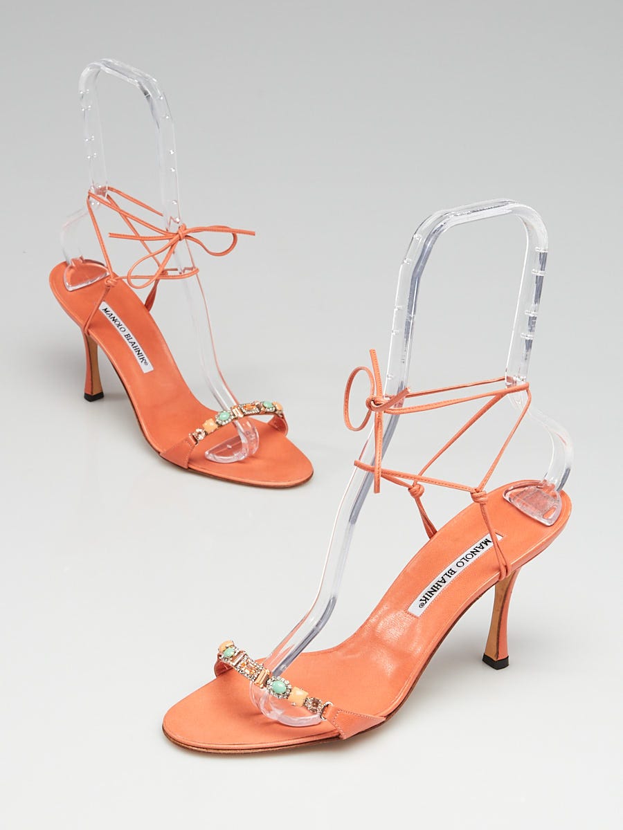 MANOLO BLAHNIK ヒール　サンダル オレンジ・クリーム 2セット Manolo Blahnik Pink Leather and Crystal Strappy Open Toe Sandals
