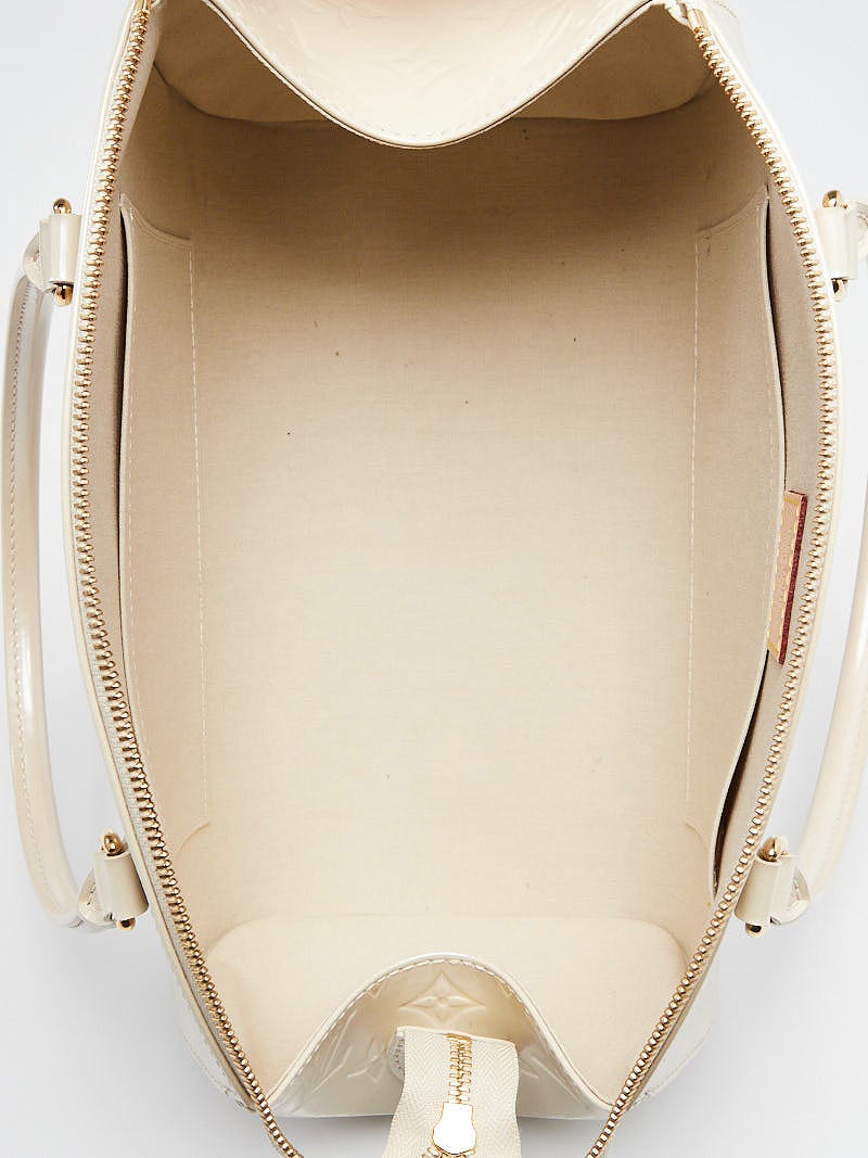 Louis Vuitton Blanc Corail Monogram Vernis Sherwood PM Bag