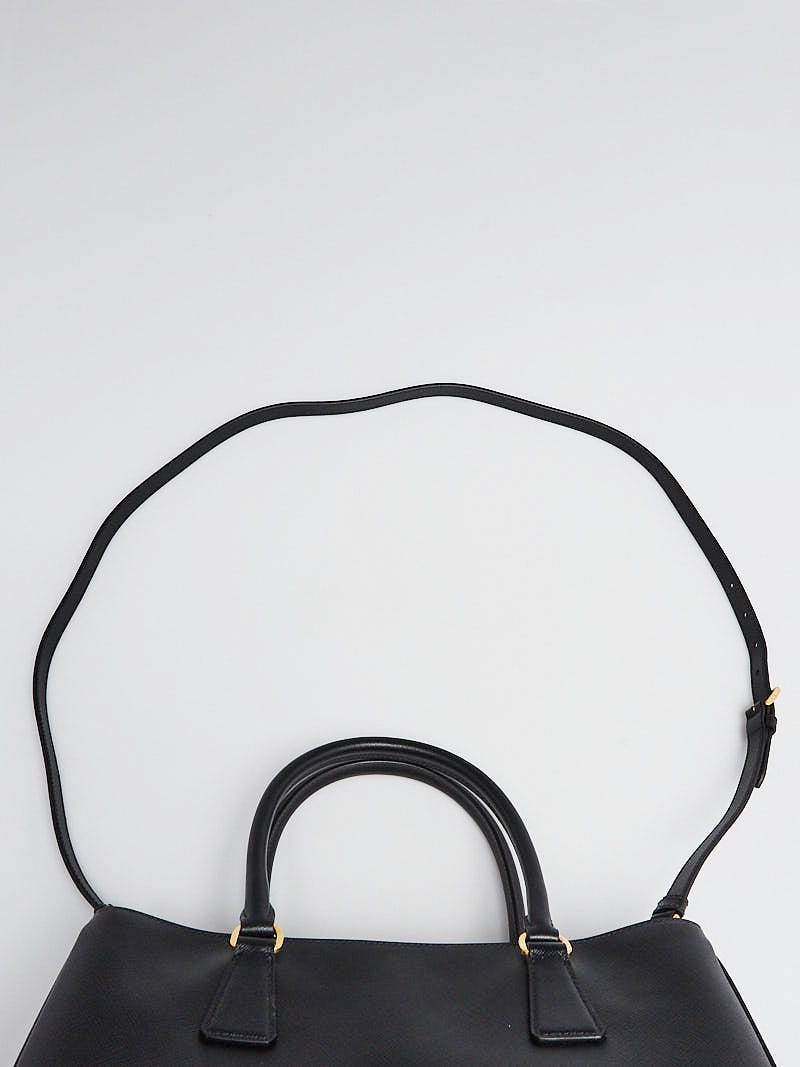 Prada Black Saffiano Lux Leather Small Tote Bag BN1874 | Yoogi's