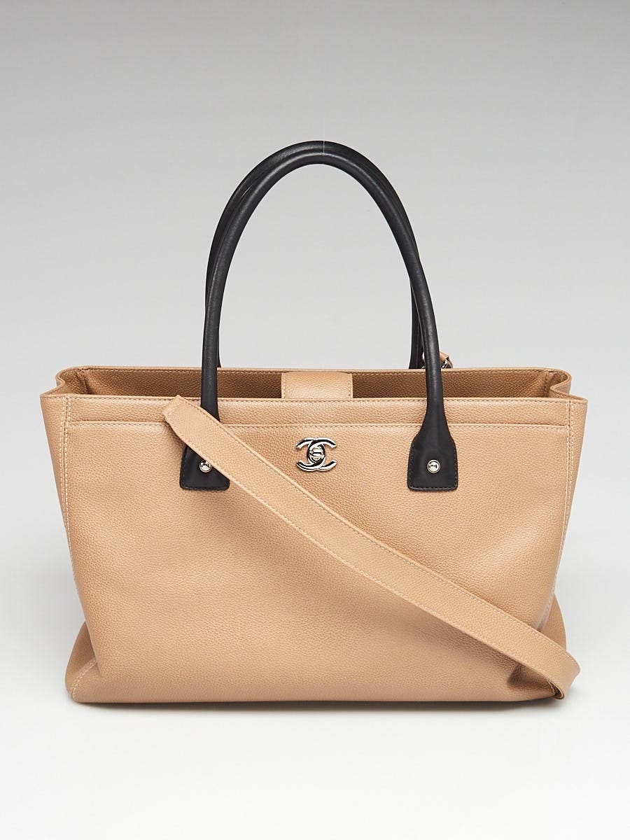 Chanel Beige/Black Grained Leather Cerf Shopper Tote Bag - Yoogi's