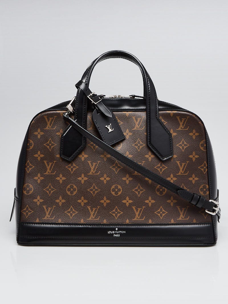 Louis Vuitton Dora MM - Lv Monogram Shoulder Handbag