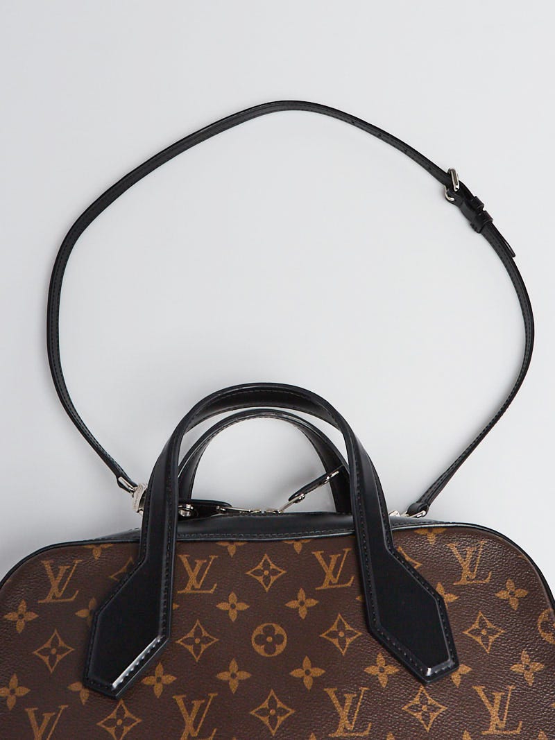 Louis Vuitton Dora MM - Lv Monogram Shoulder Handbag