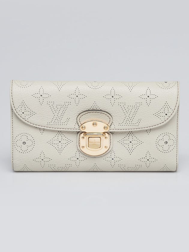 Louis Vuitton Lin Monogram Mahina Leather Amelia Wallet