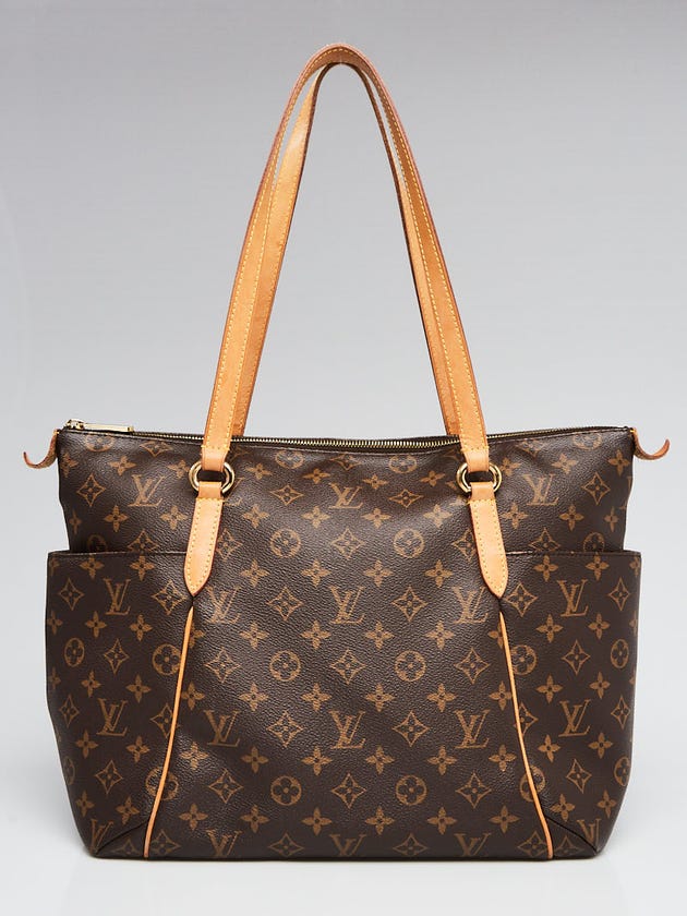 Louis Vuitton Monogram Canvas Totally MM Bag